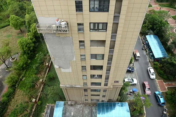 外墻真石漆附著力差導致脫落是哪里出了問題？